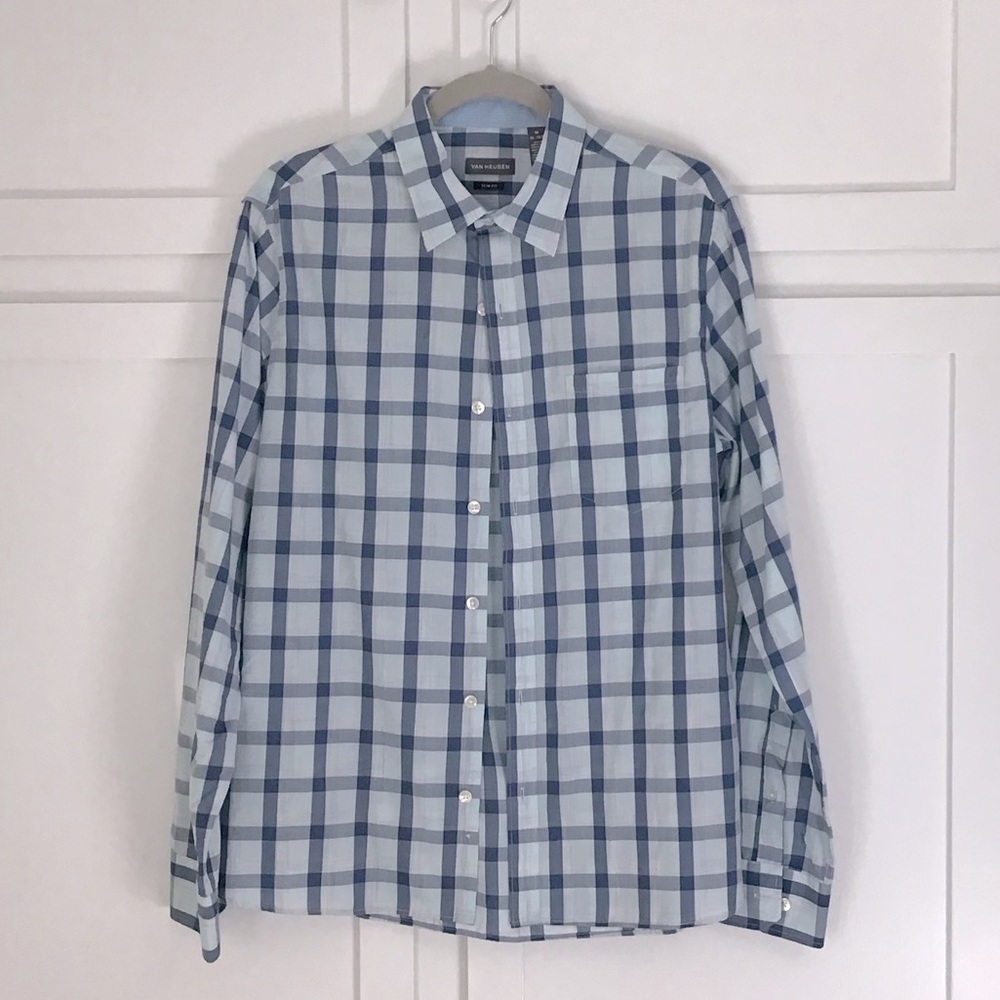Van Heusen Men’s Long Sleeve Button Down Shirt. Slim Fit. Size medium 15-15 1/2